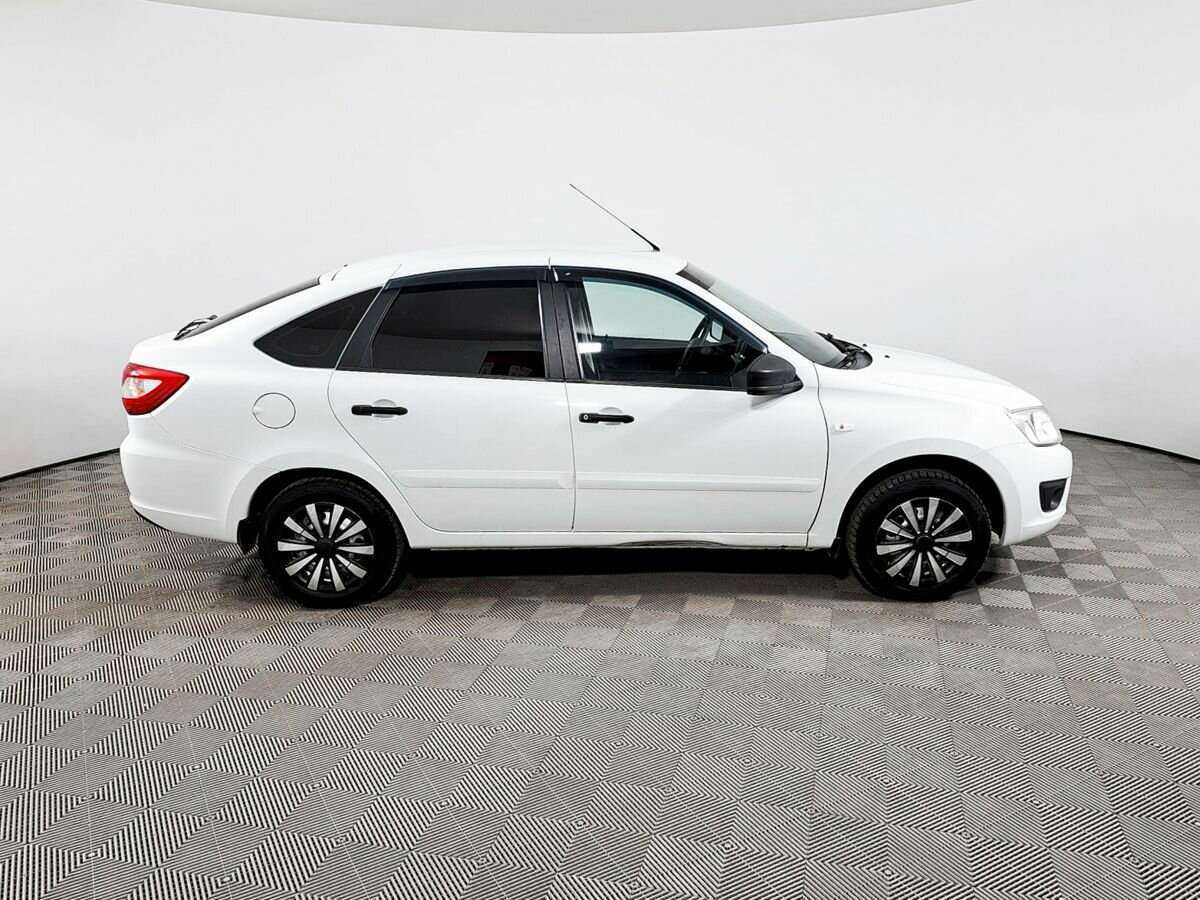 Lada (ВАЗ) Granta, 2018 - фото №4